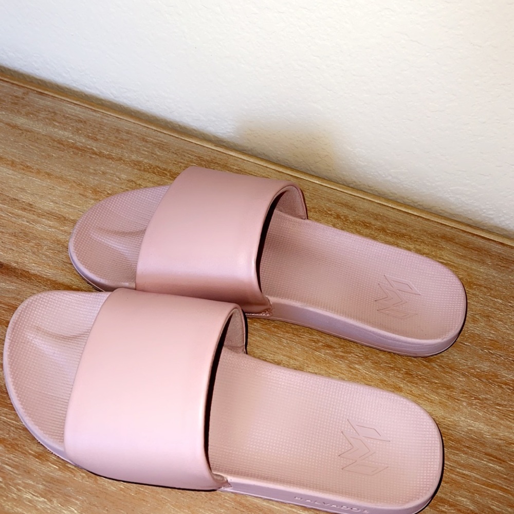 Malvados sandals